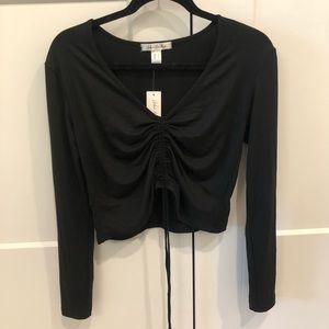 NWT Black Crop Scrunch Longsleeve Size Small